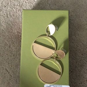 Boutique style earring